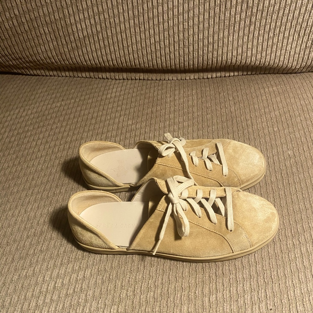 FREDA SALVADOR Eda D'orsay Low Top Sneaker Womens 9 Hazel Suede Tan Lace Up